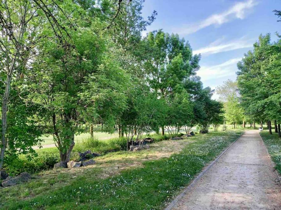 Le Domaine Reserve , Parking Et Ecrin De Verdure Amiens Eksteriør billede