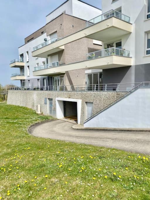 Le Domaine Reserve , Parking Et Ecrin De Verdure Amiens Eksteriør billede